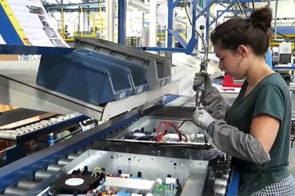 « Préserver l’emploi en France » 